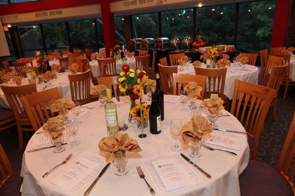 Rutgers University Inn And Conference Center New Brunswick Eksteriør bilde